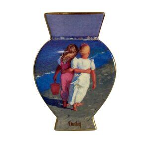 Thomas R. Dunlay Best Friends Vase By Goebel Artis Orbis